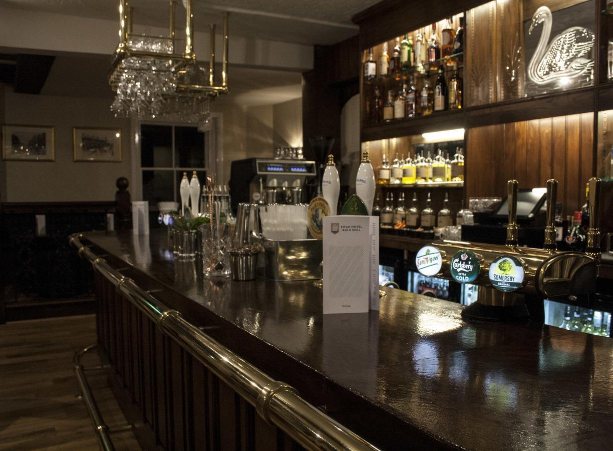 The Swan Hotel Bar And Grill Maldon Buitenkant foto
